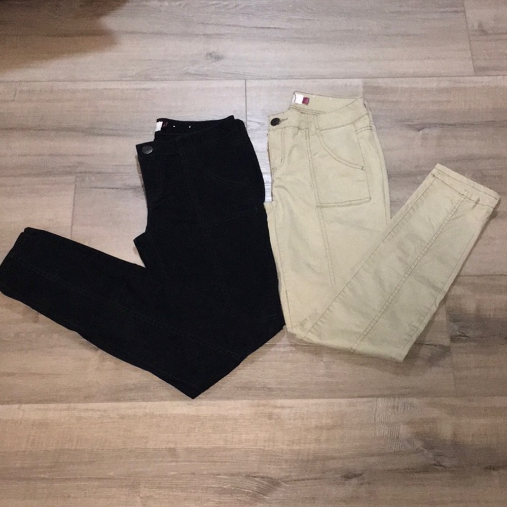 2-Pair SO Black & Khaki Skinny Jeans Size 3